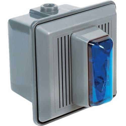 Edwards Signaling Blue Electronic Xenon Strobe with Horn, 24VAC/DC, Flashing, 100dB@1m, C to 49 max op temp, indoor rated, Surface Mount