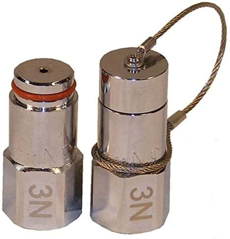 Two metallic connectors with '3N' branding on a white background