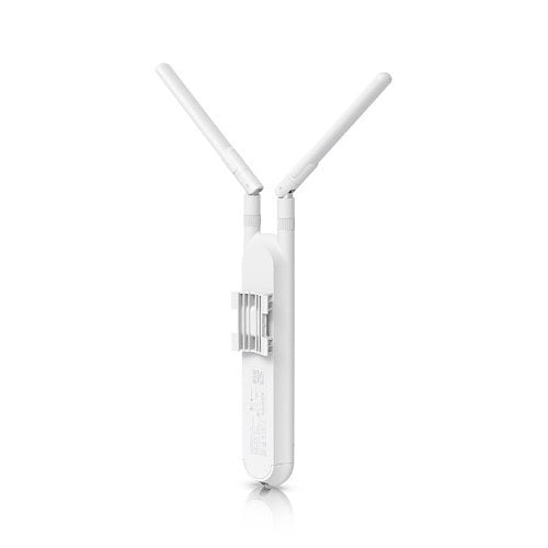 White Wi-Fi router with antennas on a white background
